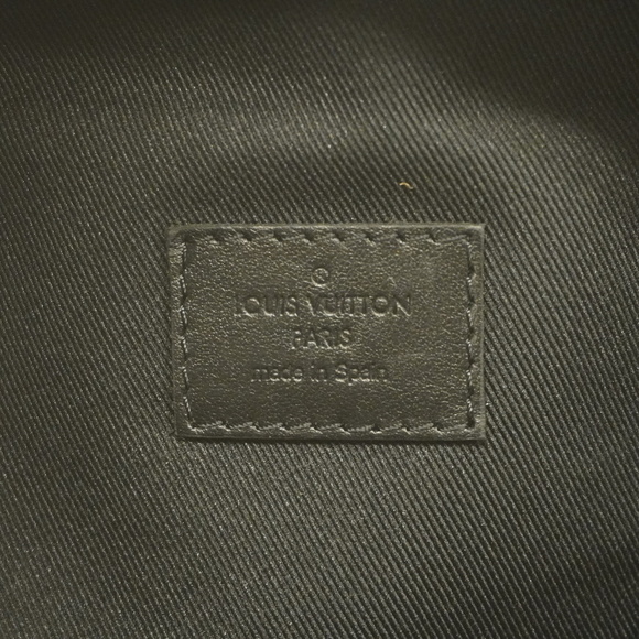Louis Vuitton Bum Bag Eclipse Discovery Body Bag - Picture 5 of 5